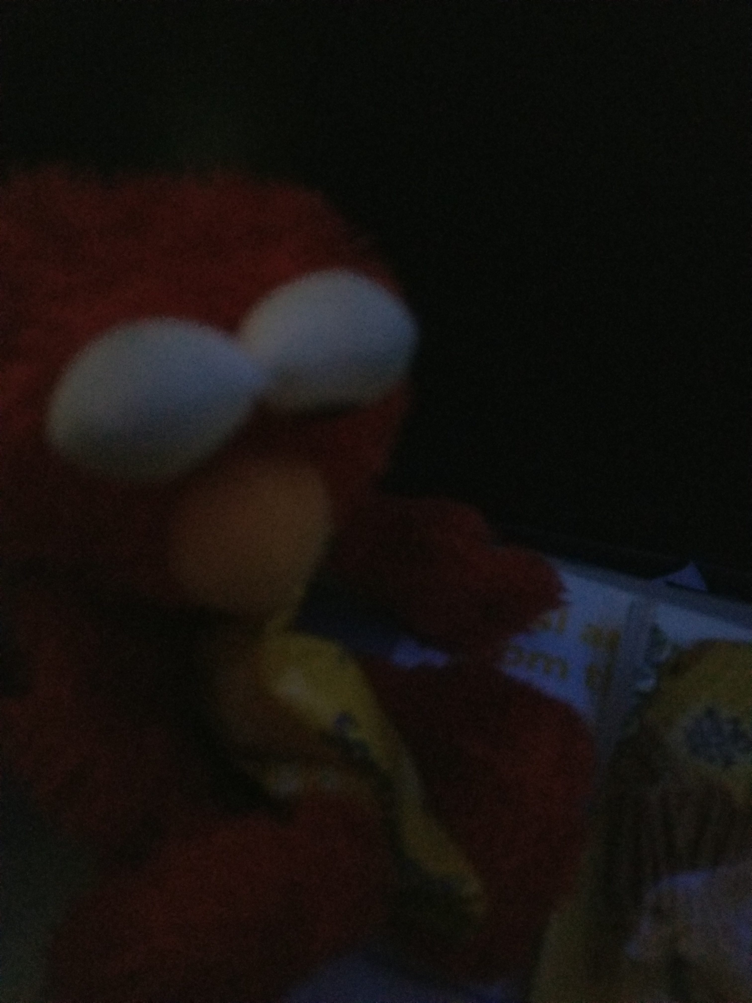 Elmo Enjoys an In-Flight Snack